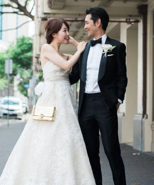 西服定做廠家，西裝訂做，婚禮西服定做